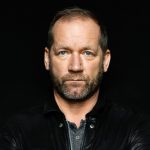 DAVID KOLLER Z KAPELY LUCIE VYRÁŽA NA TURNÉ DO SLOVENSKÝCH KLUBOV AJ S PRIATEĽMI