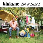 SINKANE A JEHO HUDOBNÝ SVET NA ALBUME EASY & LIVIN‘ IT