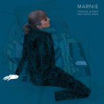 ZVLÁŠTNE SLOVÁ A TAJOMNÉ VOJNY ŠKÓTSKEJ SPEVÁČKY MARNIE